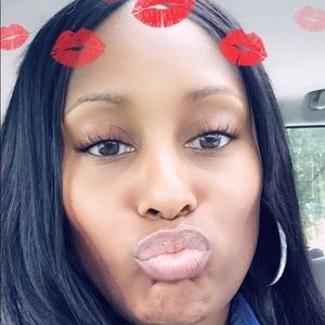 Meet your Posher, Nashanta